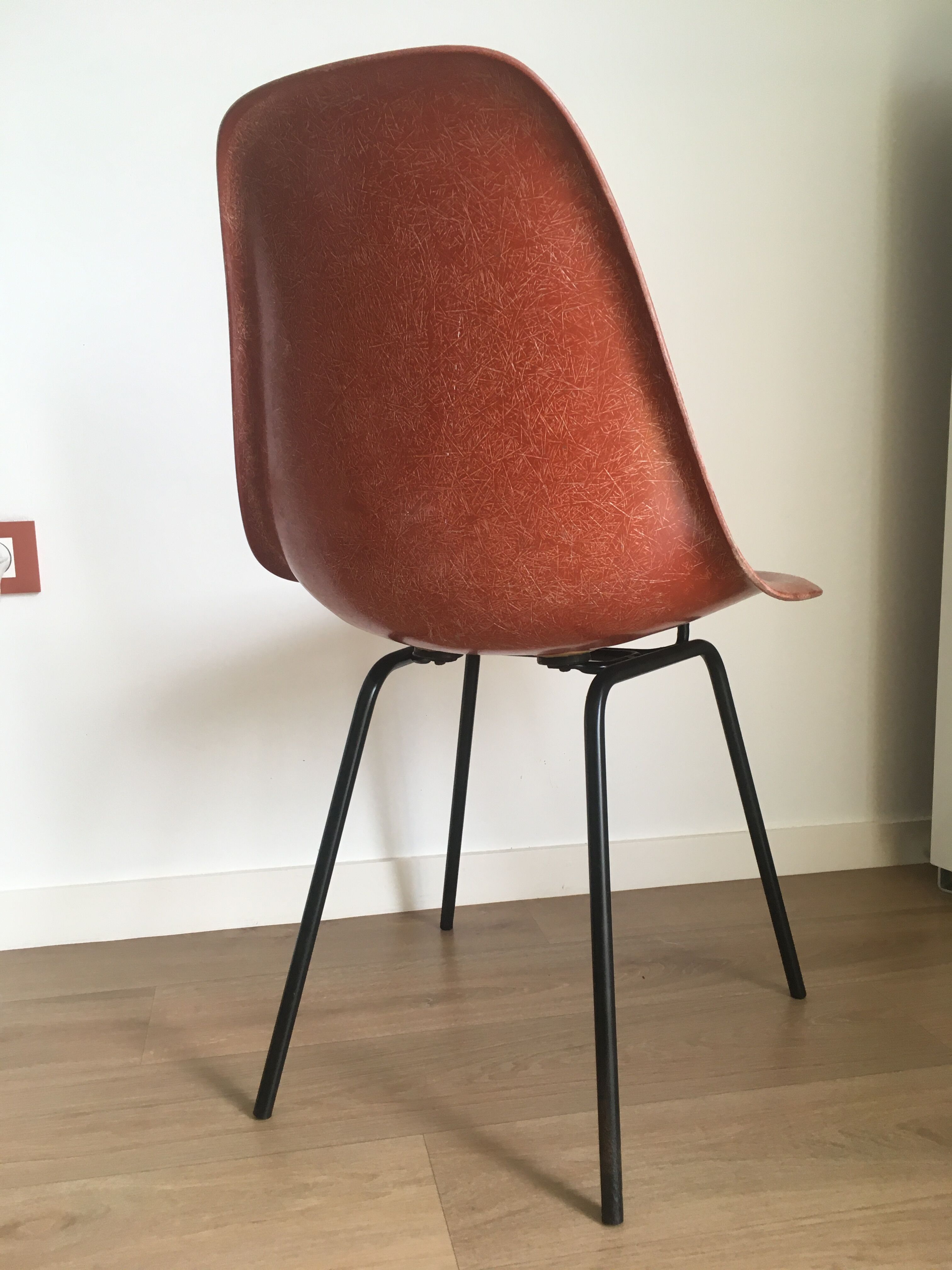 Herman Miller "DSX" chair in fiberglass, Charles & Ray Eames