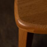 Tables gigognes en chêne massif des années 1970, ensemble de 3 · Plateaux triangulaires organiques