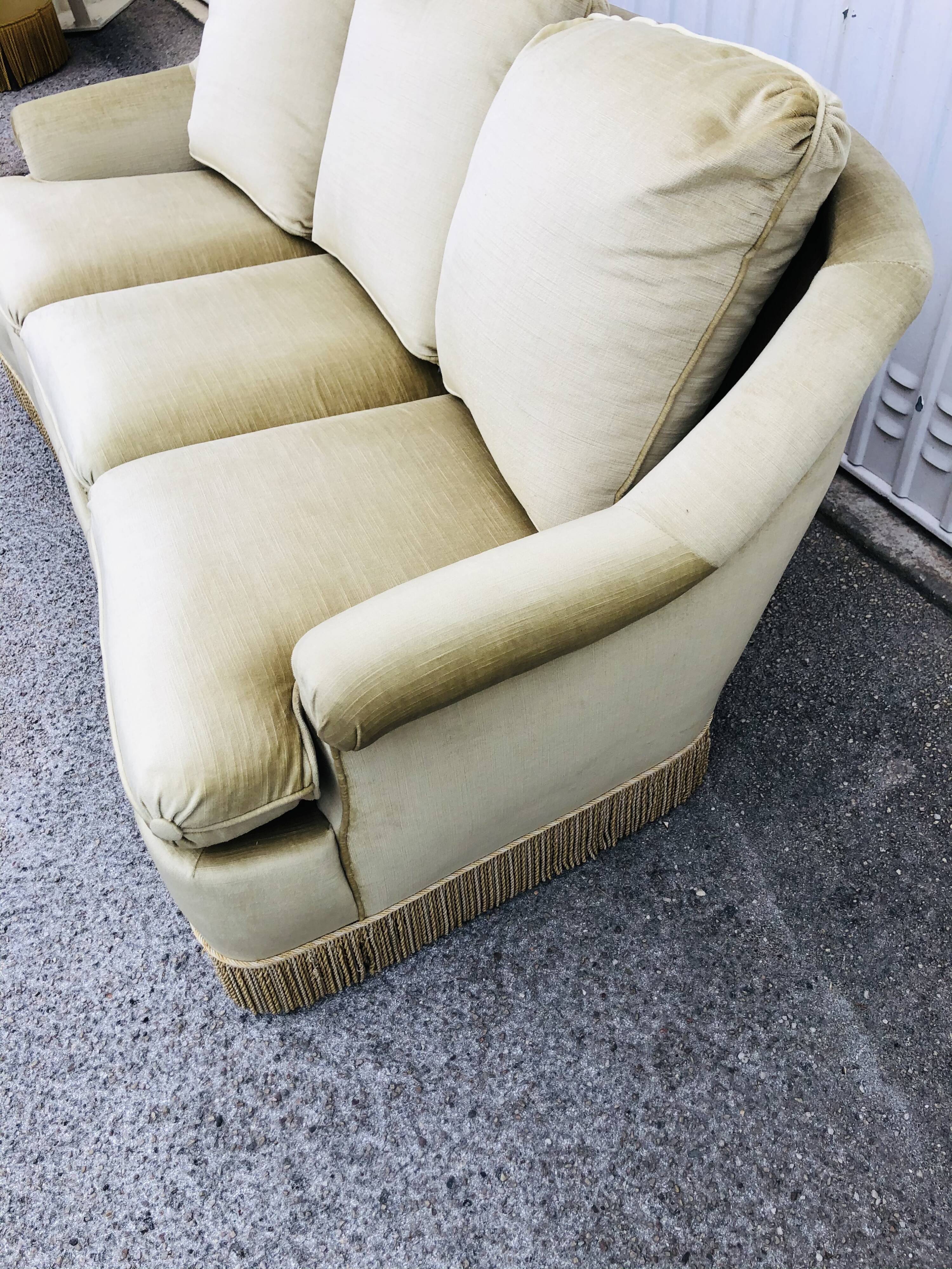 Vintage sofa in golden beige velvet