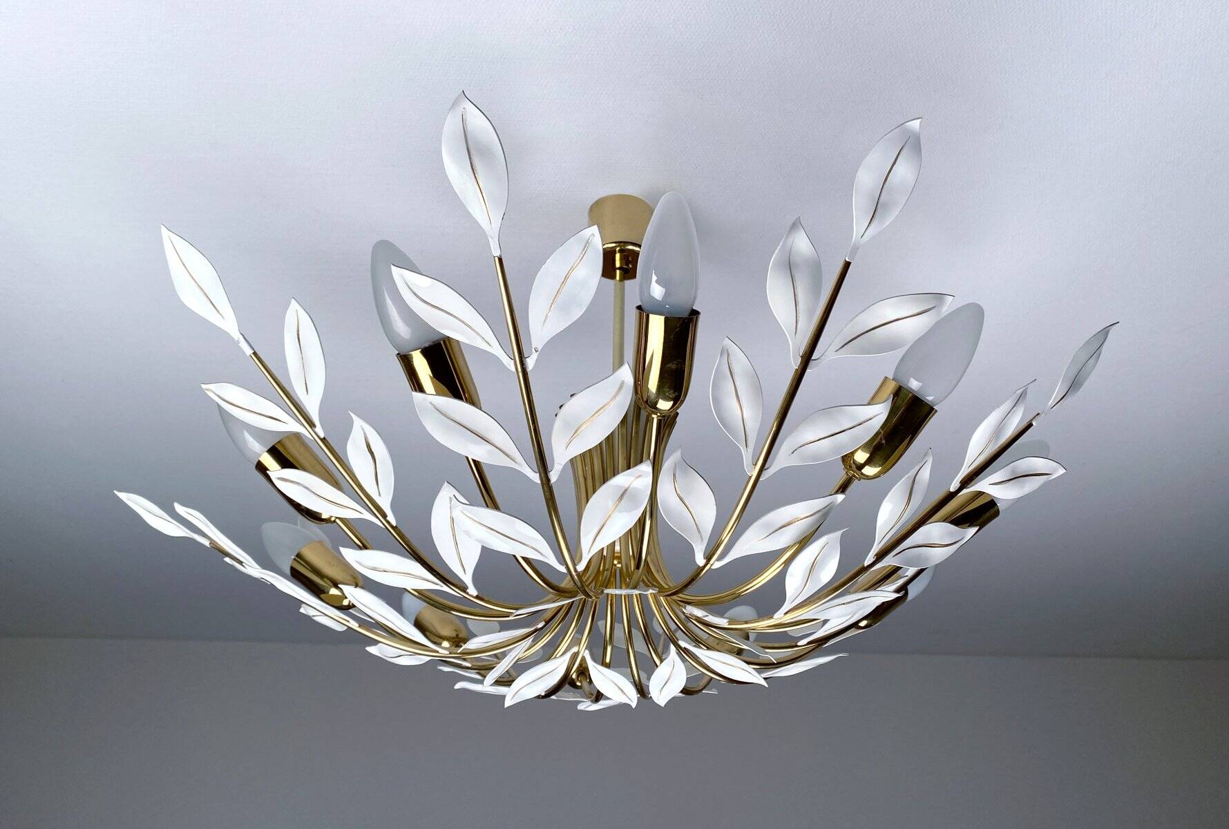 Large vintage pendant light from Vereinigte Werstaetten, 1950s