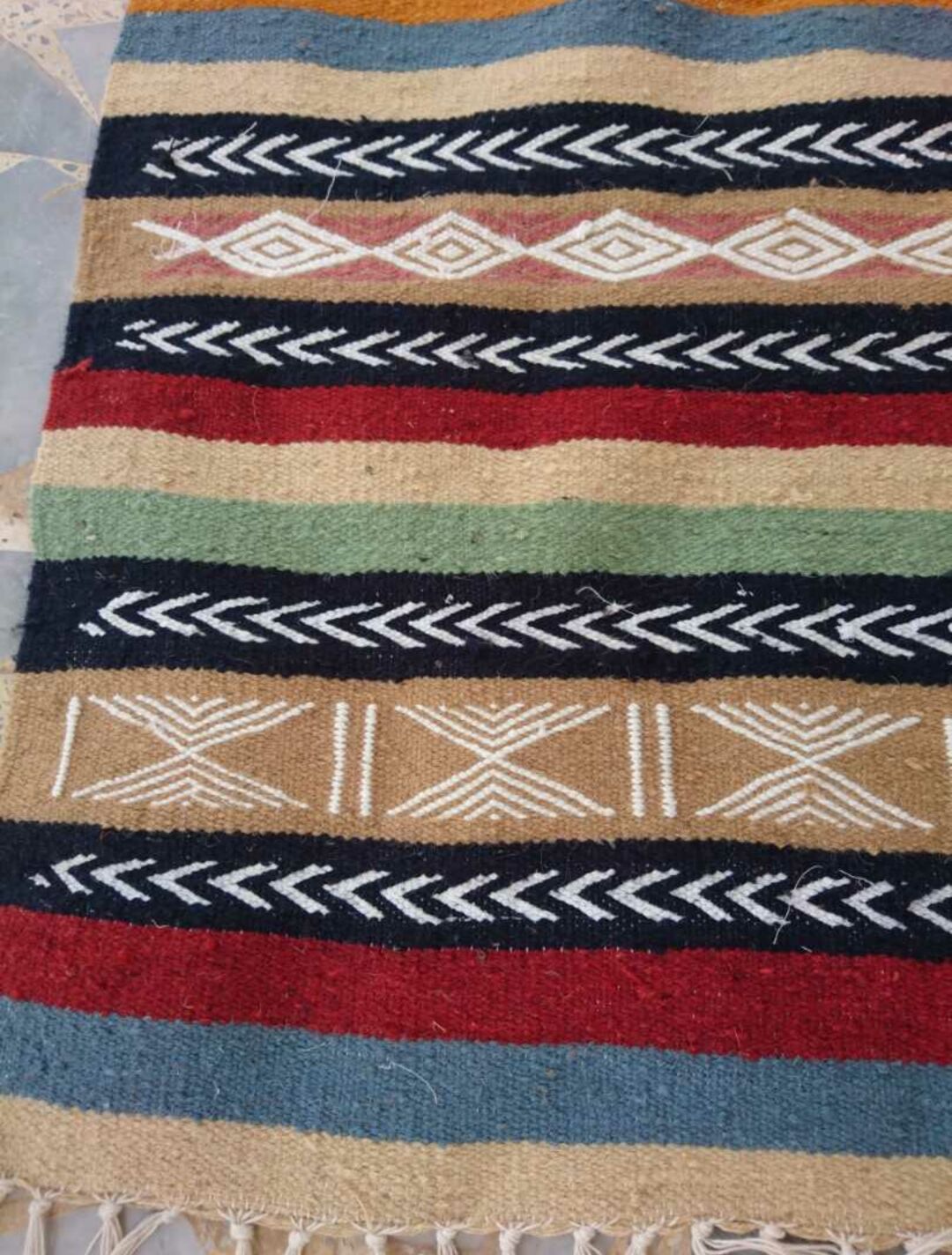 Wool hand-made carpet Kilim multicolor 97x144cm