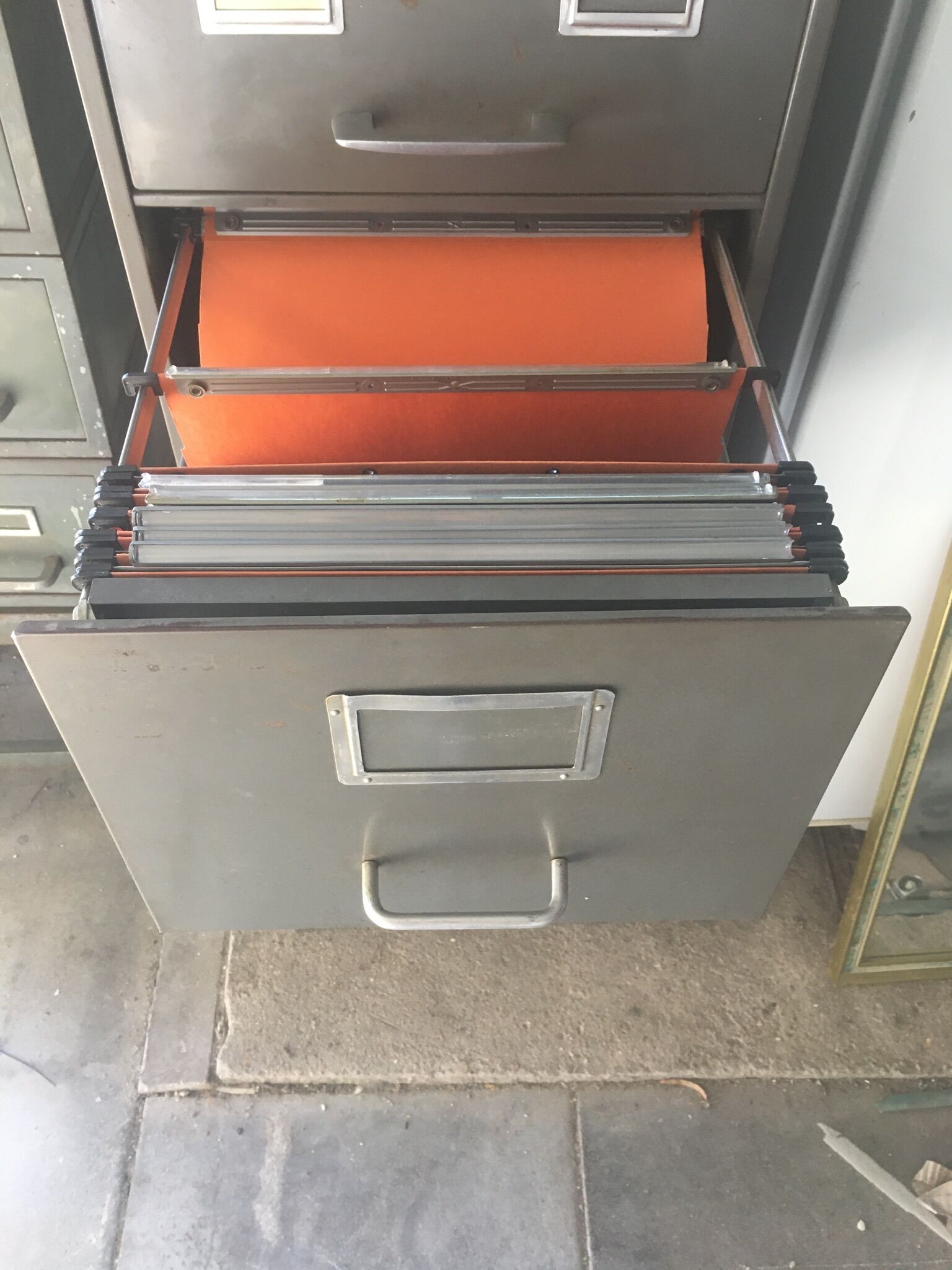 Roneo industrial binder