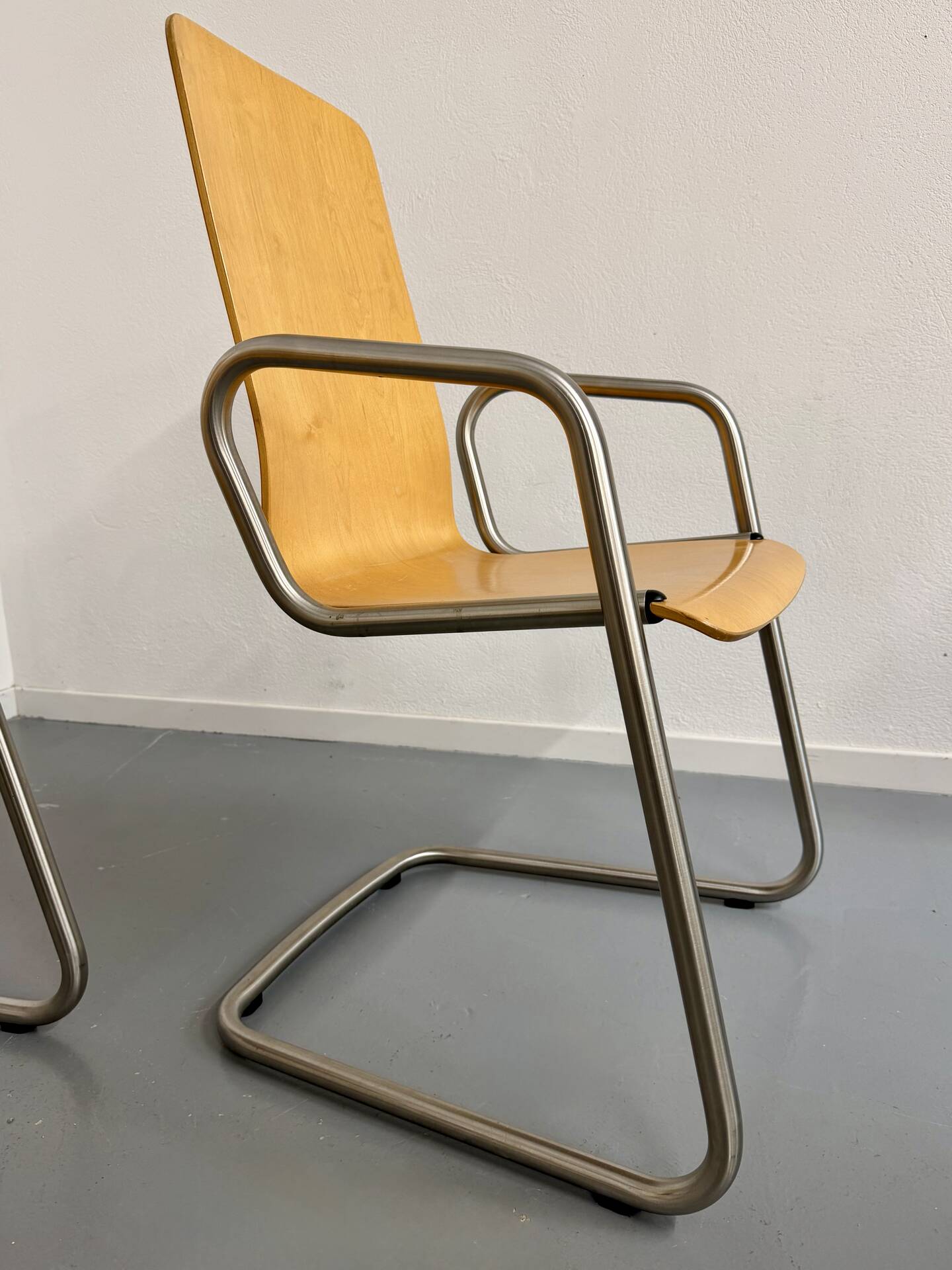Set of 6 cantilever chairs from the Zumsteg Collection, moulded wood, 1980s.