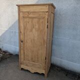 Armoire parisienne en bois naturel