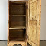 Petite armoire art populaire