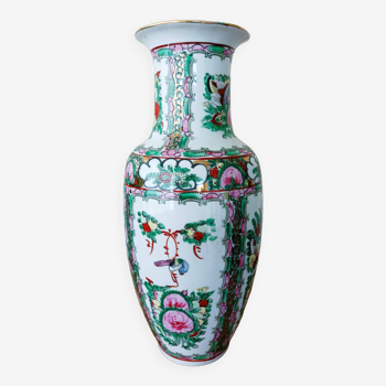 Vase chinois signé