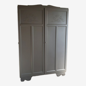 Art deco wardrobe