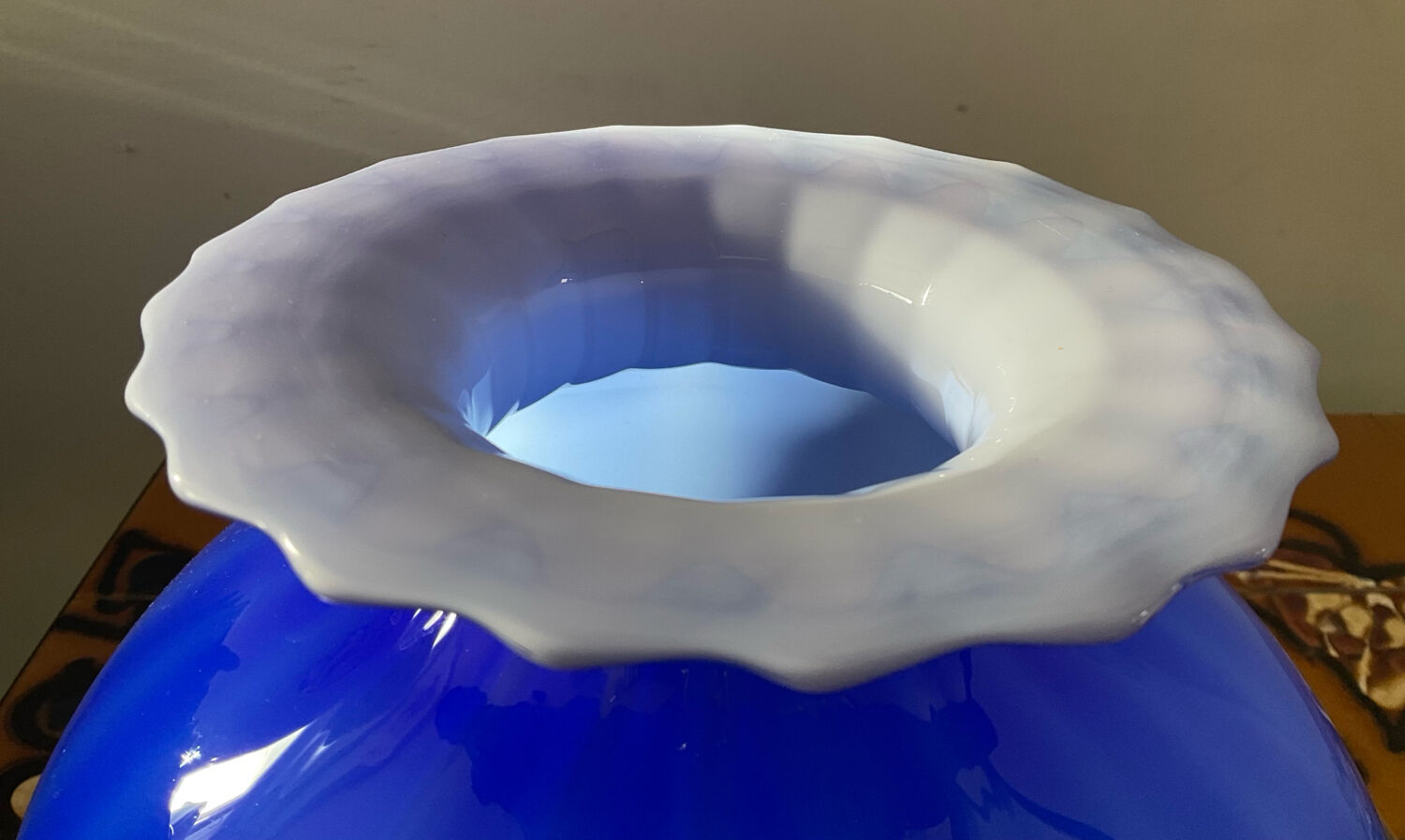 Large Murano glass spherical vase in two-tone glass paste