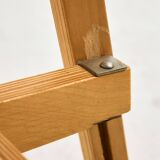 Foldable beech chair