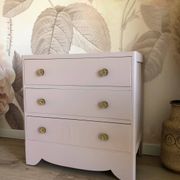 Vintage chest of drawers revisited in old powder pink
