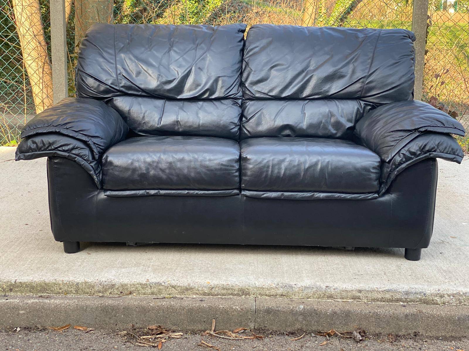 2 seater black leather convertible sofa 150cm