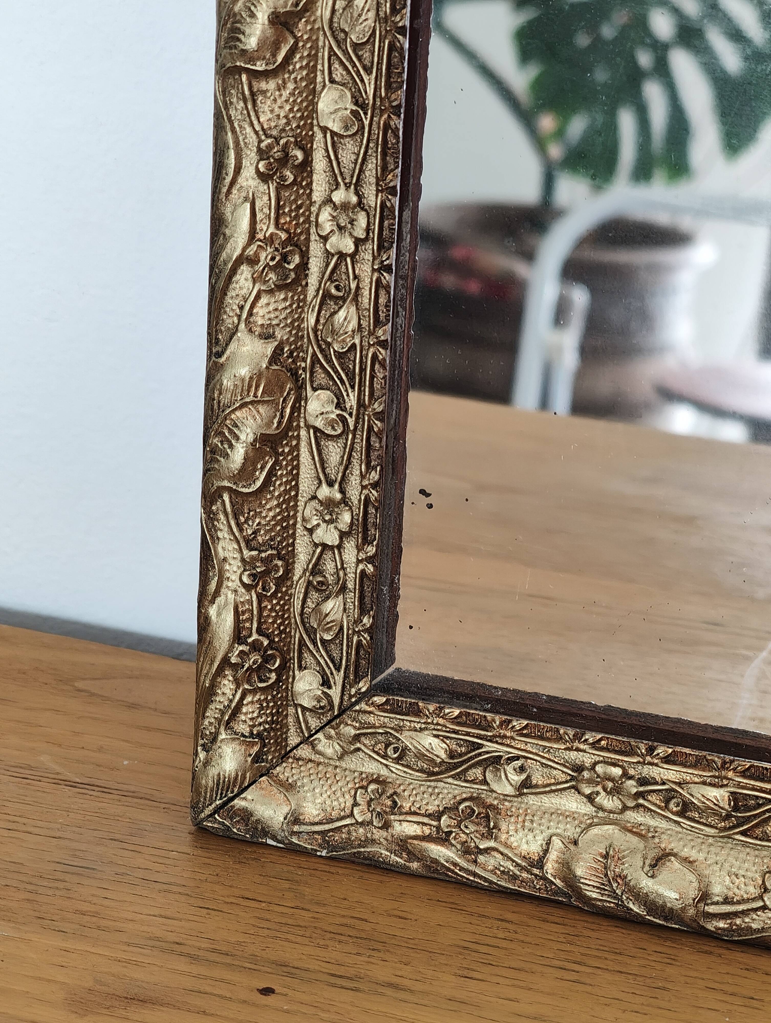 Miroir rectangulaire Art déco, cadre doré et travaillé