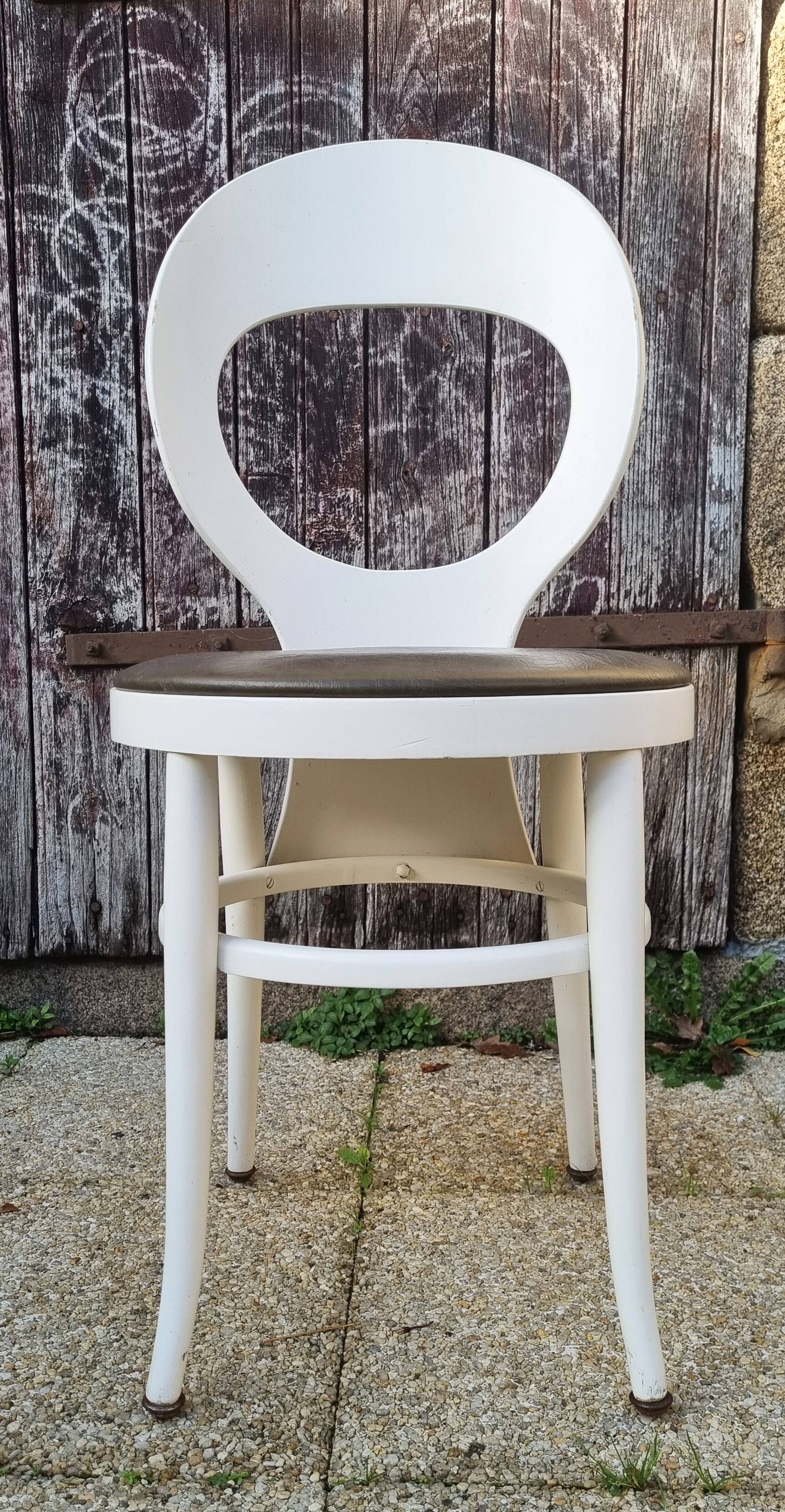 Pair Baumann chairs white seagulls, vintage, 70s