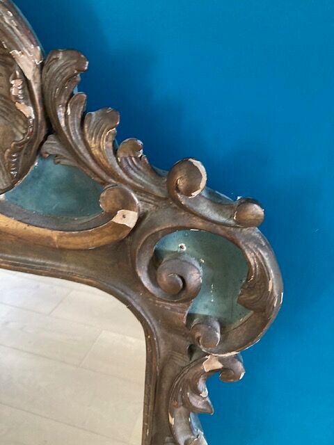 Rocaille style mirror
