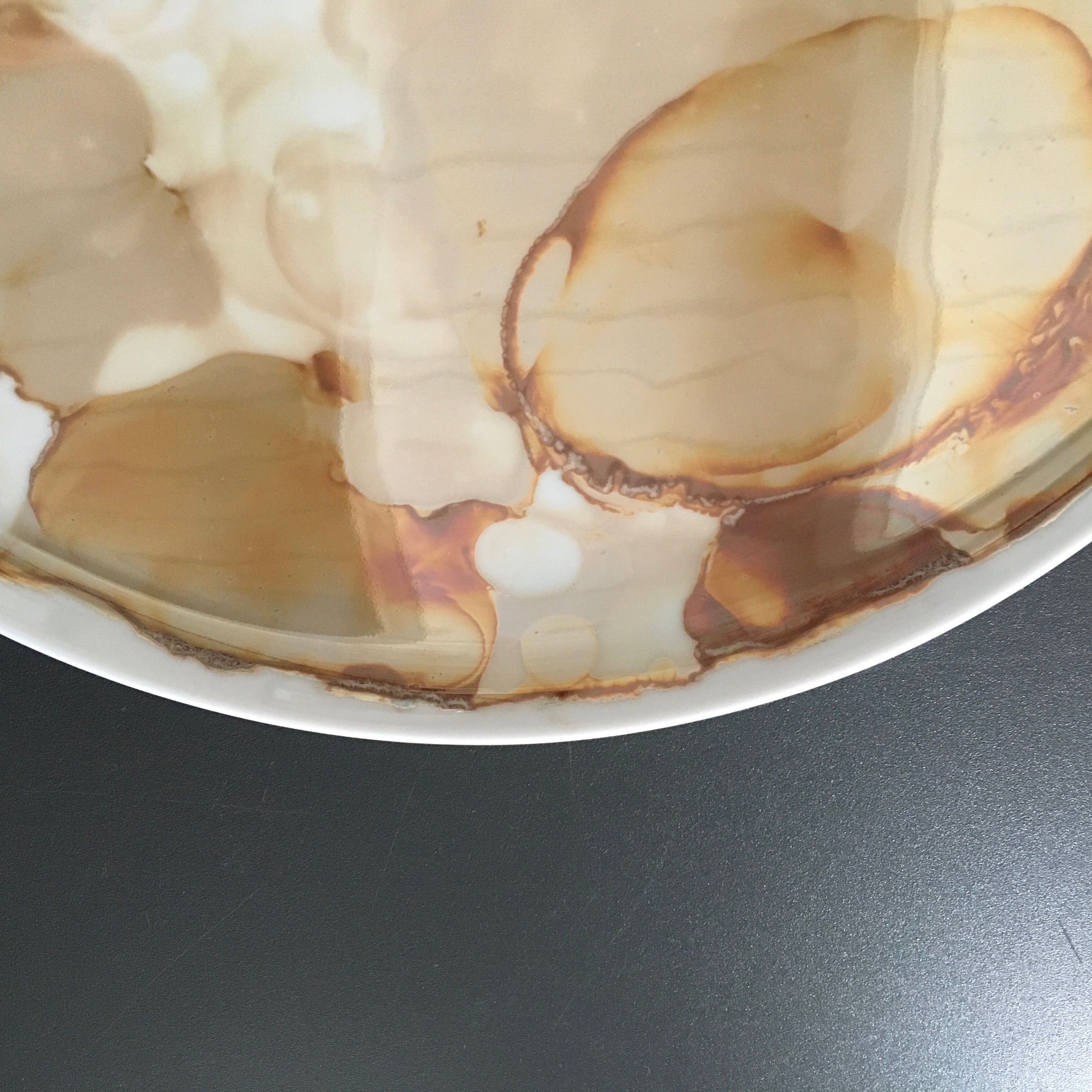 Plat décor oxydé