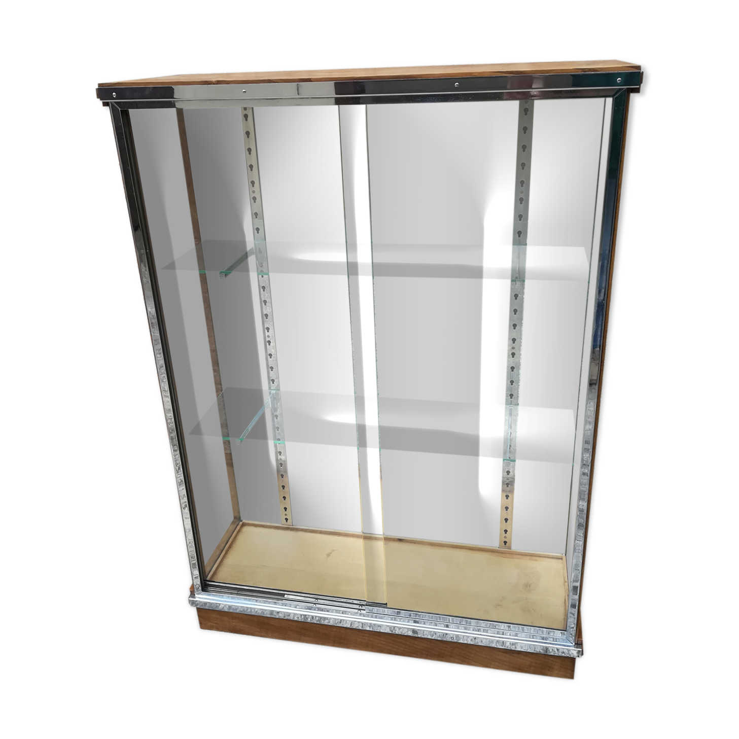 Chrome and wood metal showcase