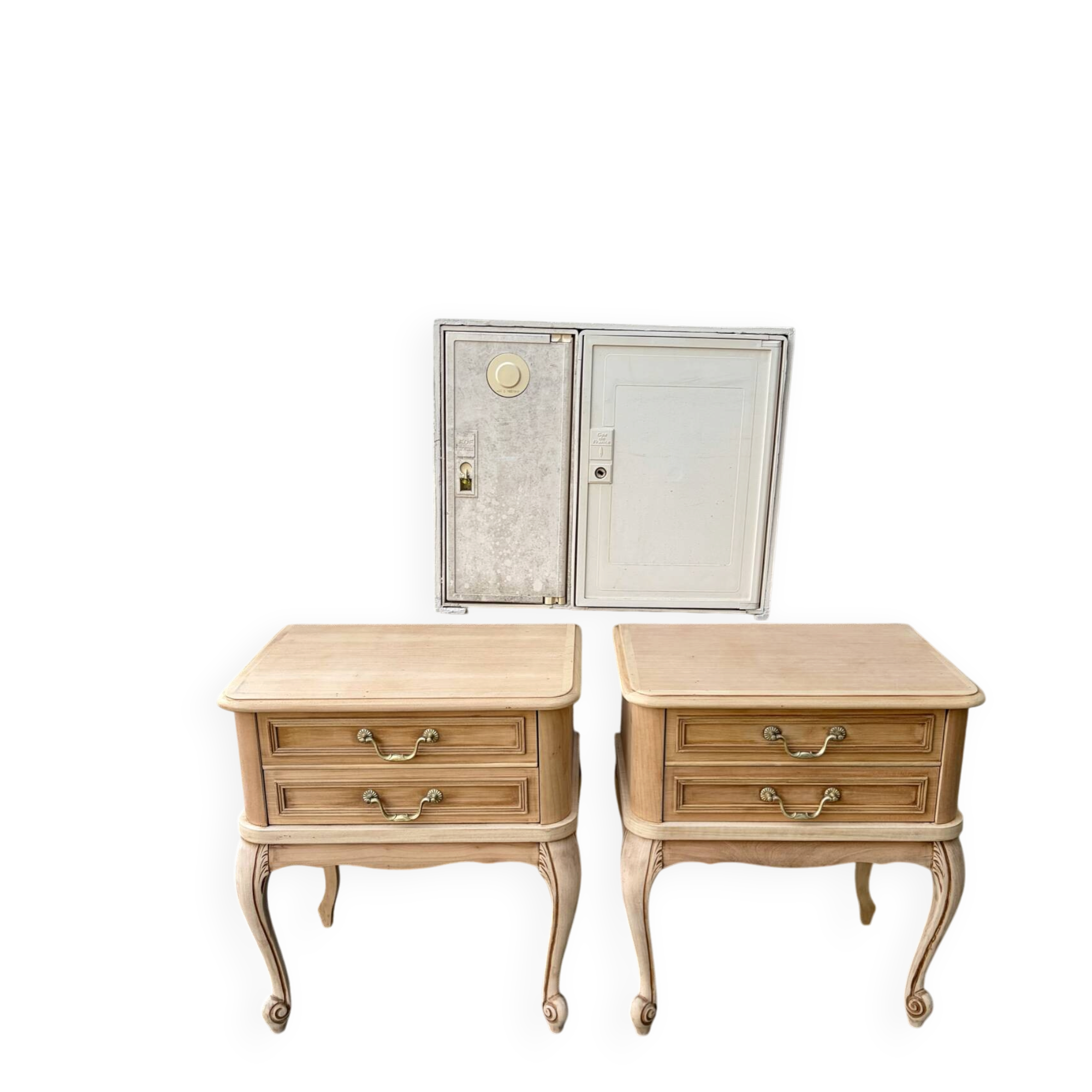 Table de chevet bois brut