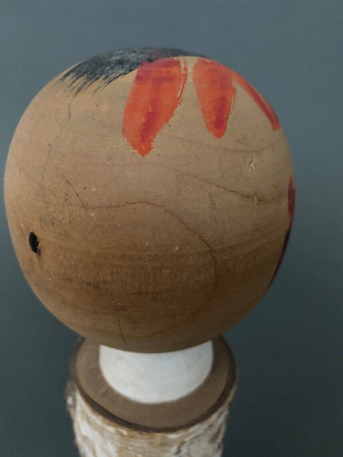Japanese Kokeshi doll keel shape wood polychrome decoration early twentieth century