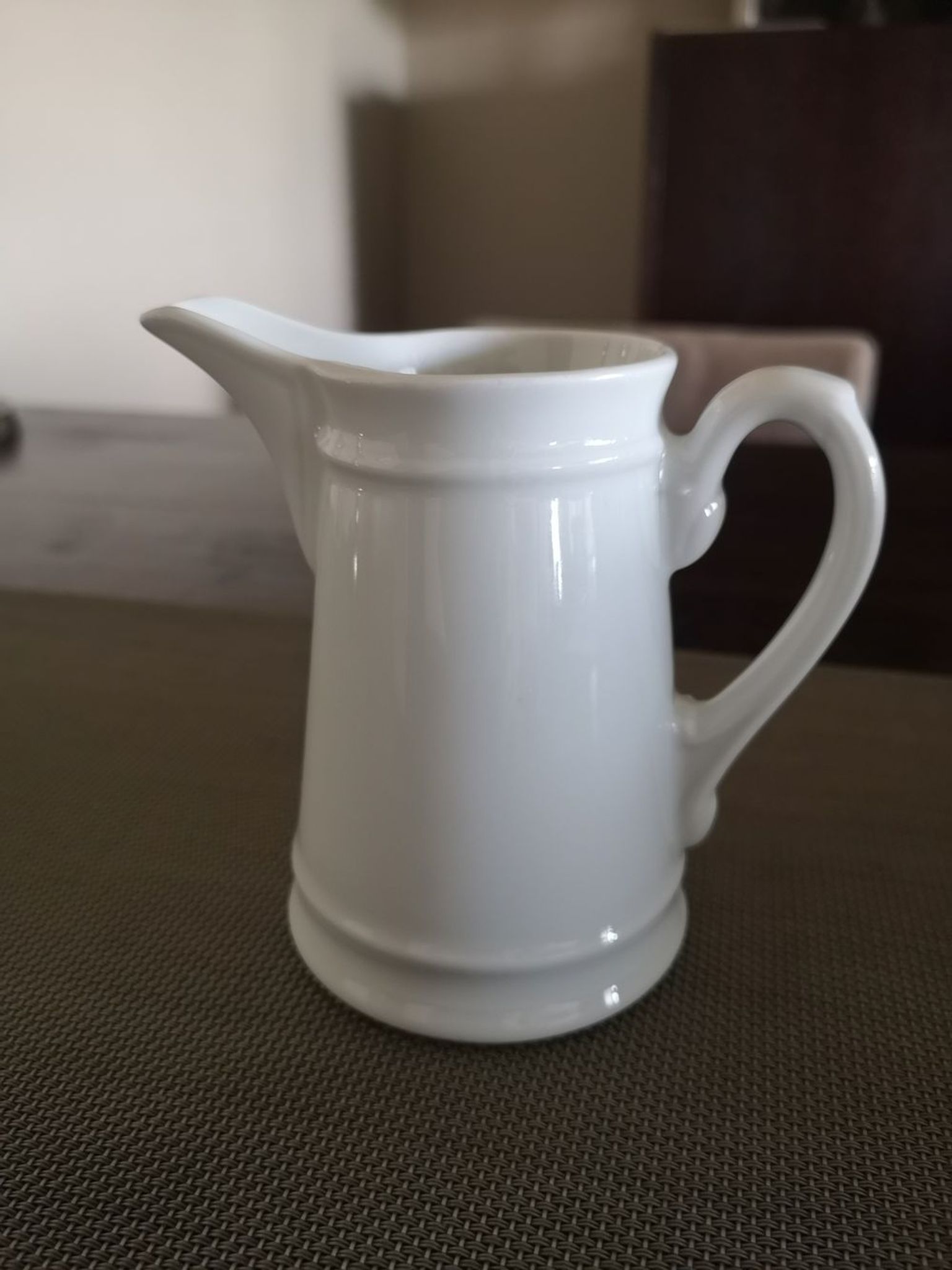 Porcelain pitcher - Early 20th century