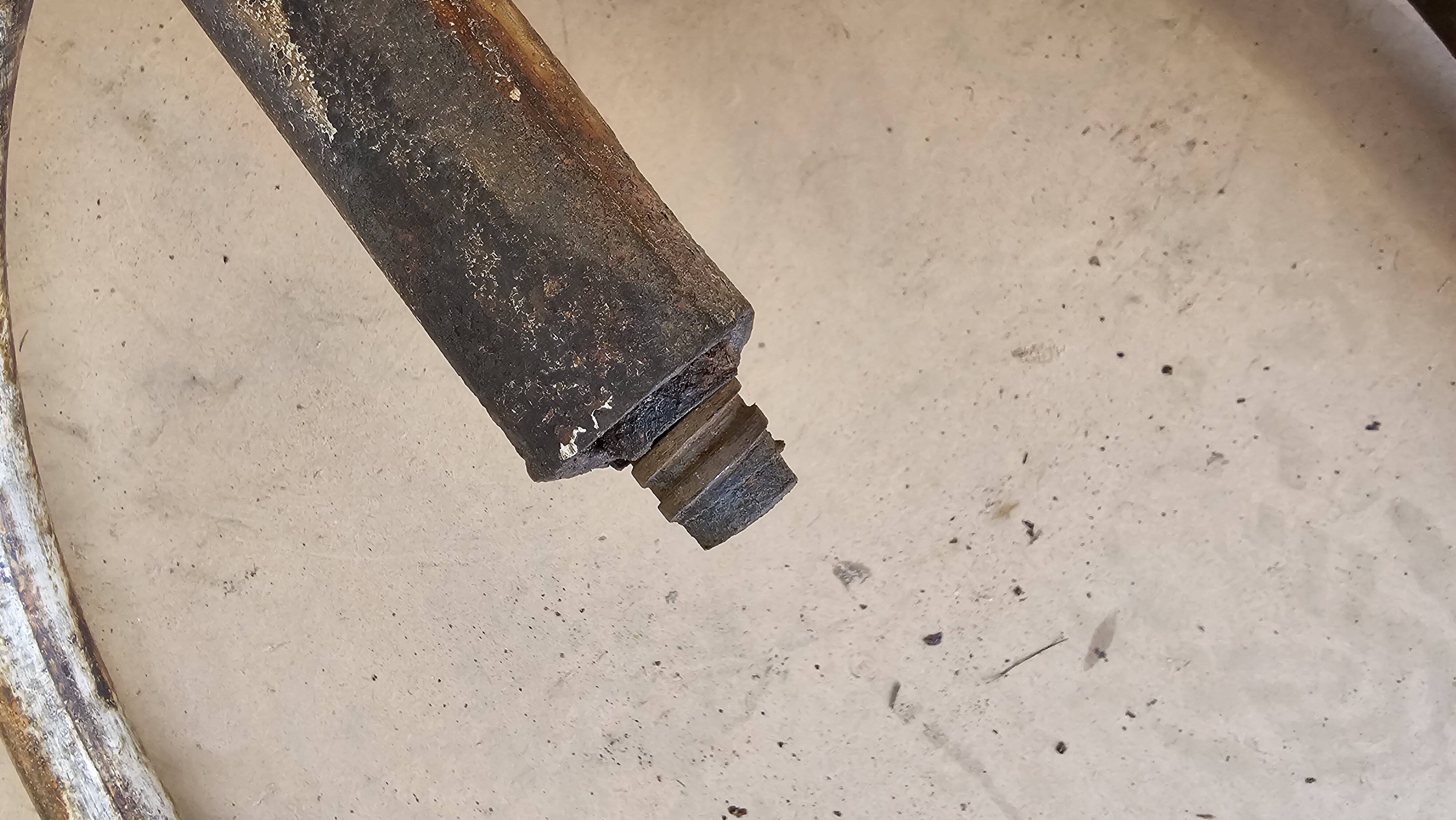 Old workshop stool in teak + wrought iron