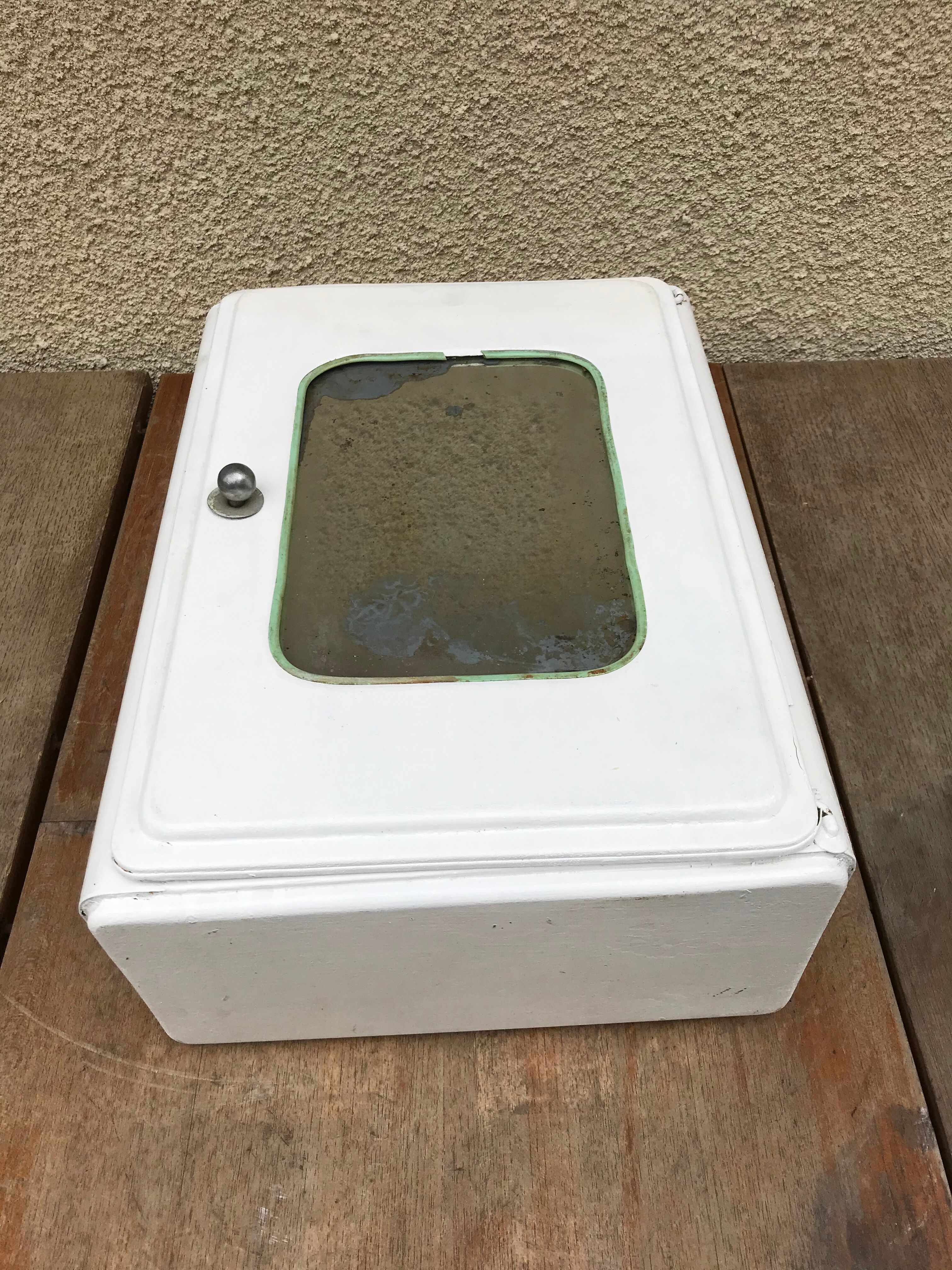 Former white metal pharmacy wardrobe vintage mirror