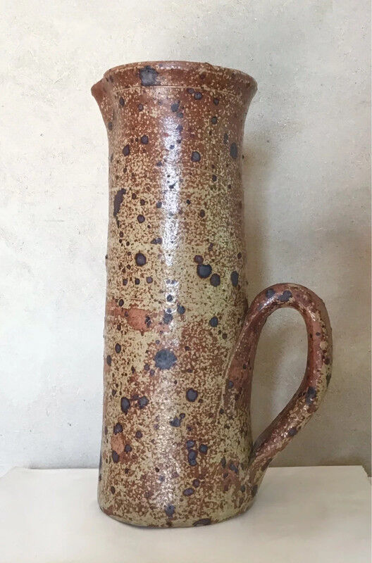 High pitcher in pyrite sandstone