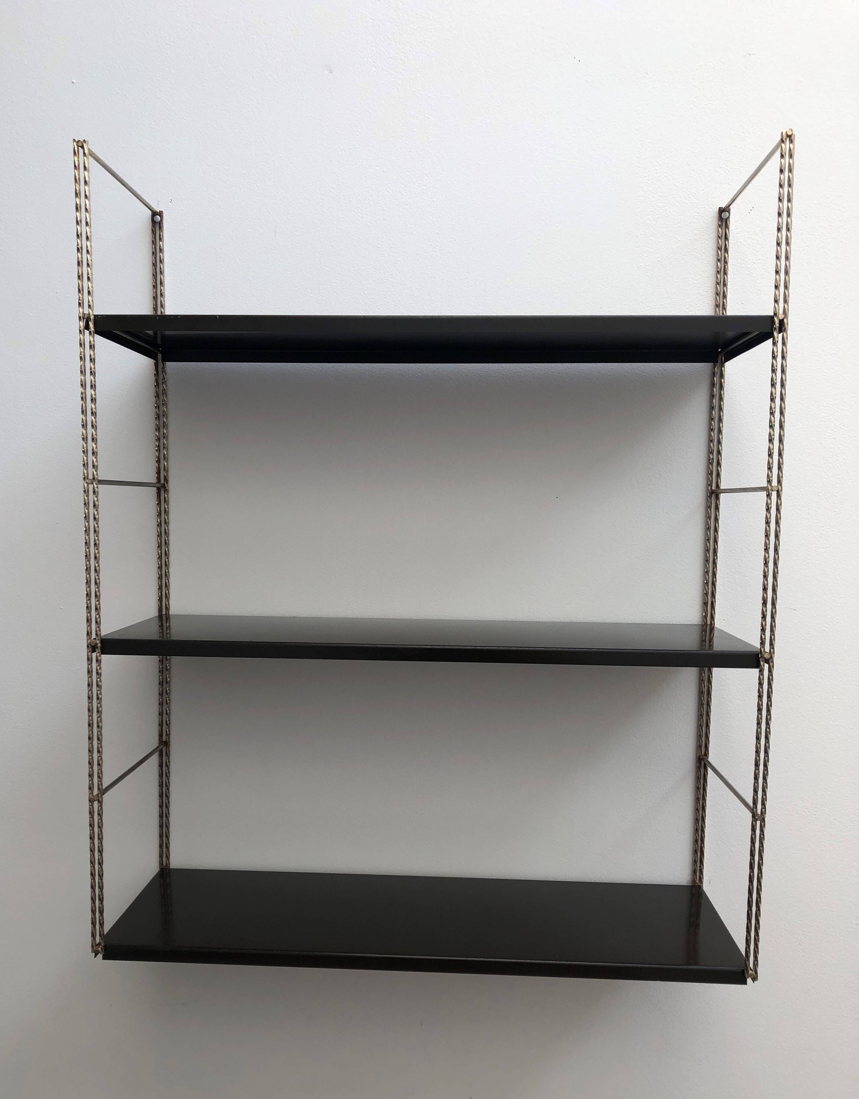 Modular metal shelf