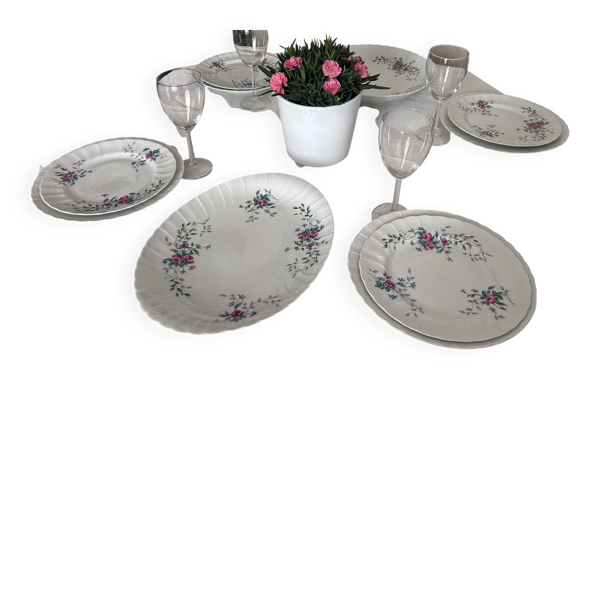Service en porcelaine Bernardaud Limoges “Mireille” – 40 pièces – Vintage a