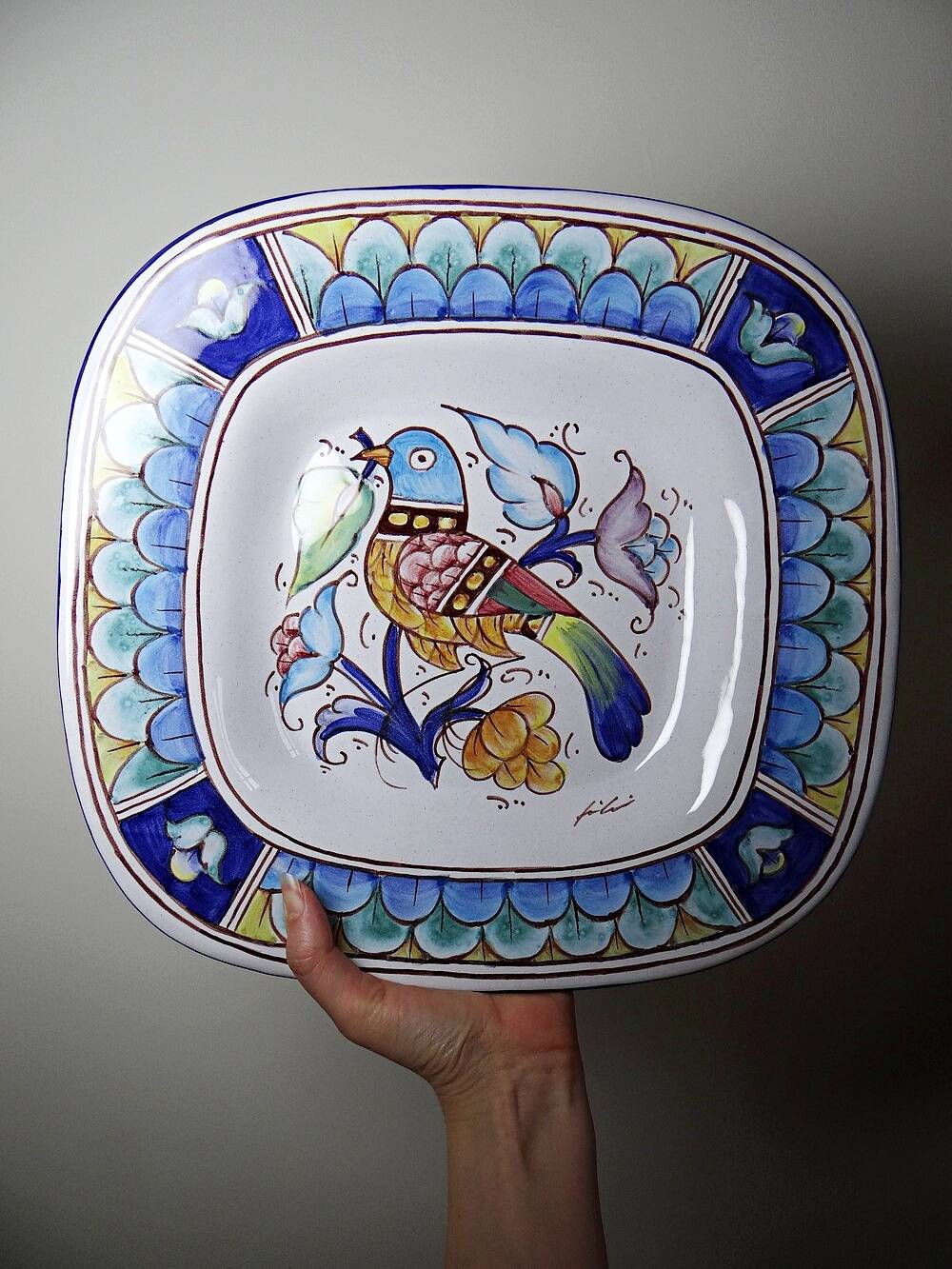 Large Italian wall plate Gubbio bird decor vintage painted pottery
