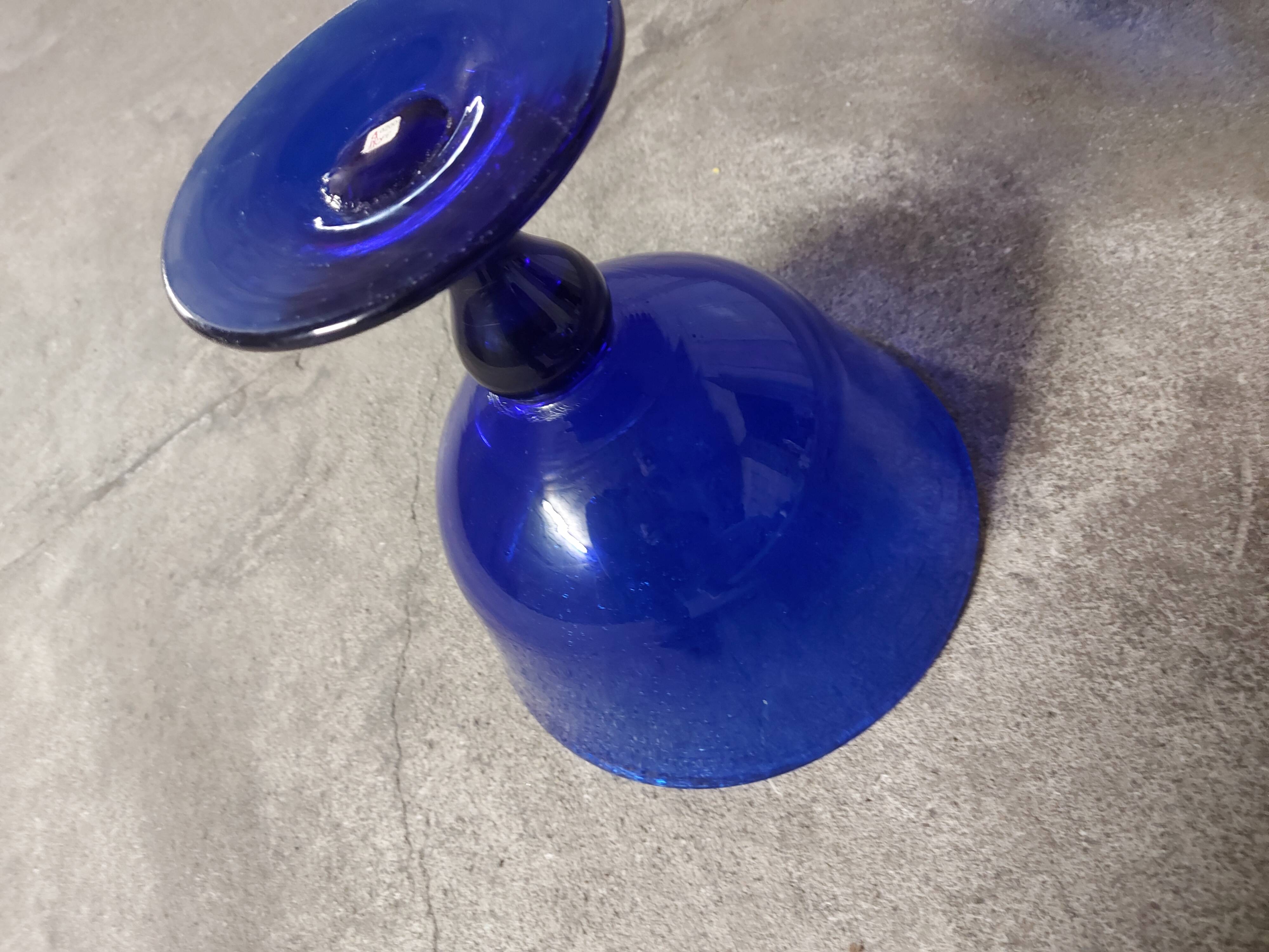 Glass cup of Biot, cobalt blue