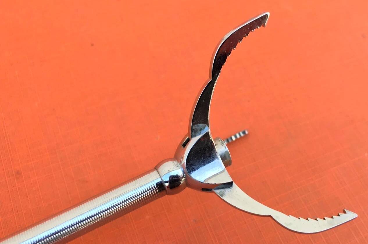 1960s large "crab" ice/sugar tongs