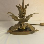 Vintage lamp bronze leaf decoration design