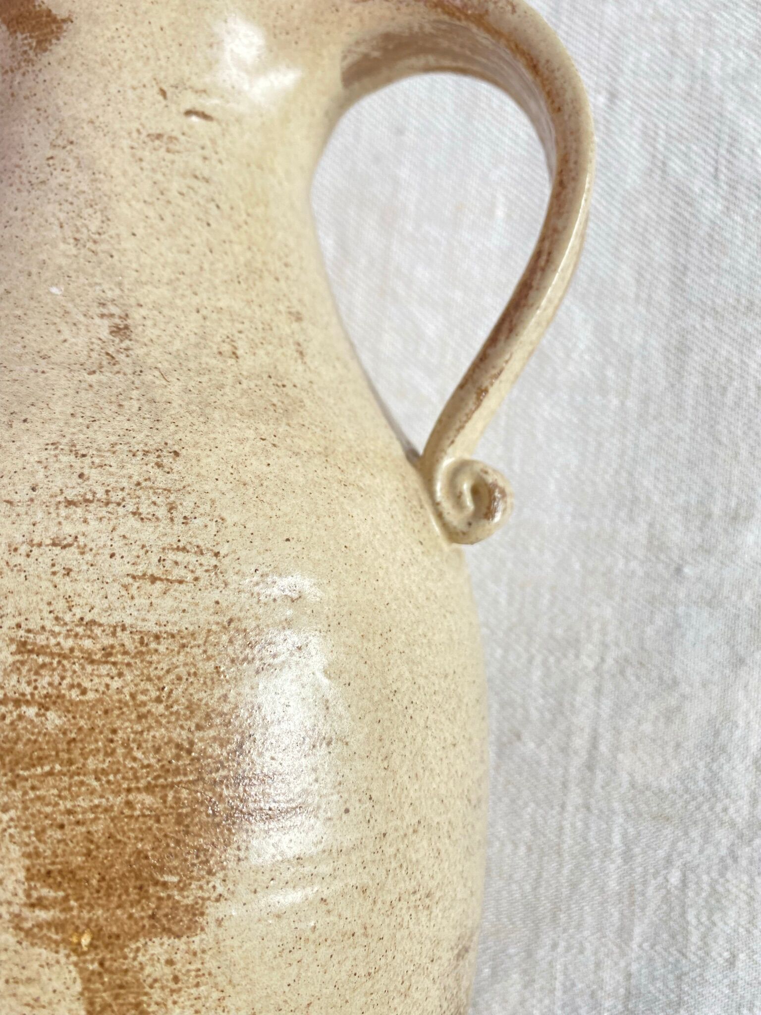 Pitcher sandstone of the Marais