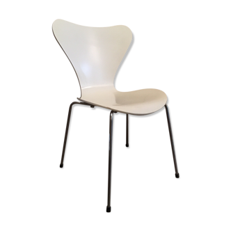 Chair model 3107 Arne Jacobsen for Fritz Hansen