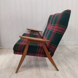 Scandinavian bench compass feet