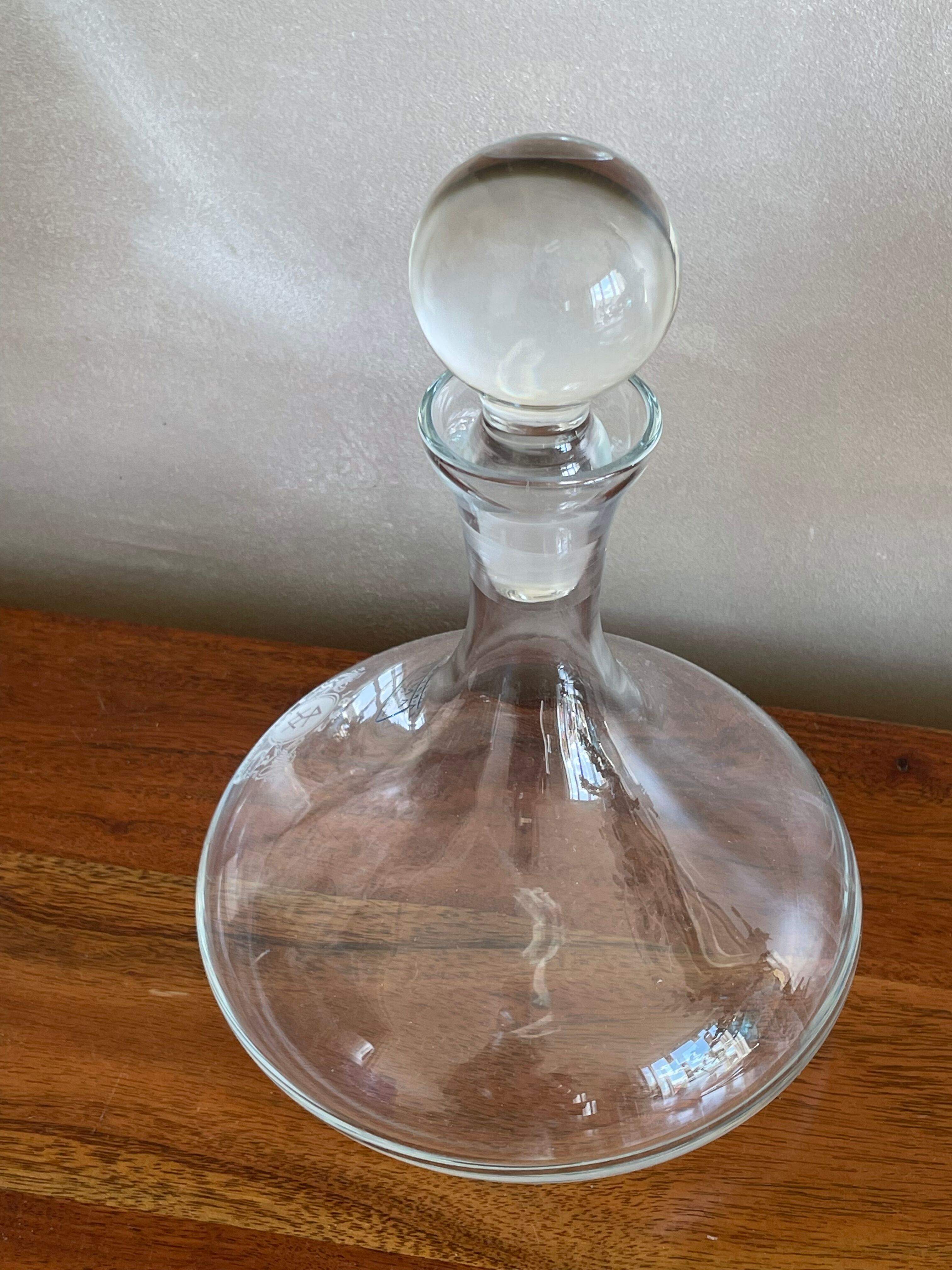 Ivima glass decanter