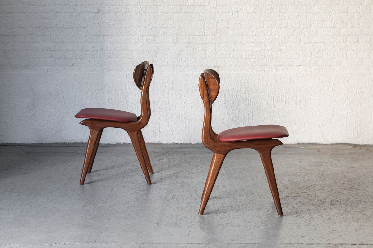 Set of 4 dining chairs in teak and burgundy by Louis van Teeffelen, The Netherlands, 1960’s