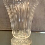 Vase on pedestal in cut crystal mid-twentieth century
