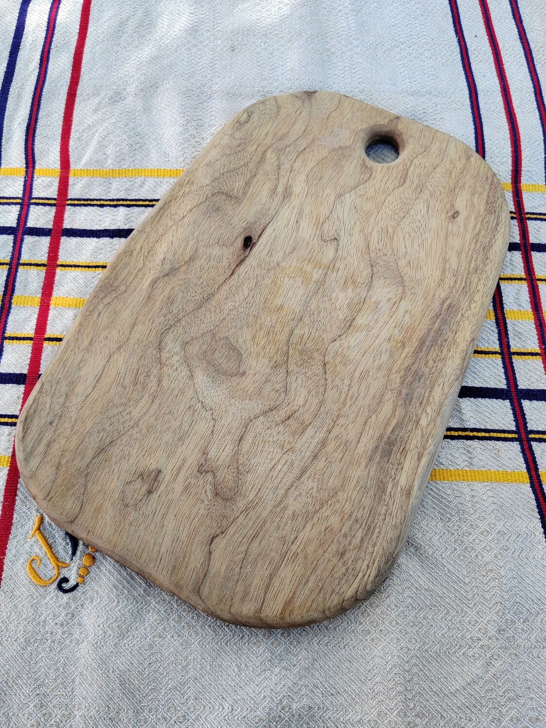 Cutting board 44x28cm organic shape