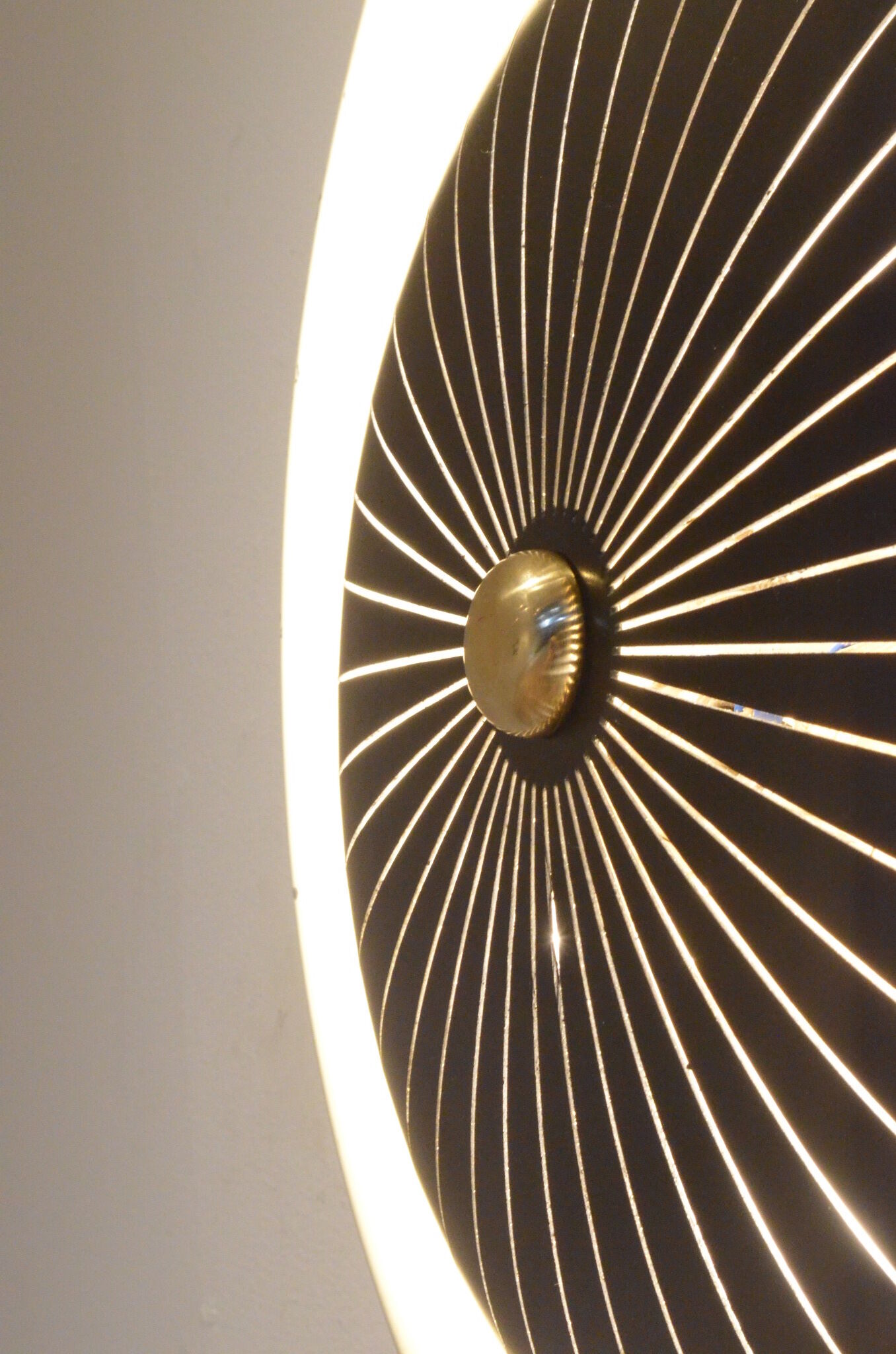 Wall lamp italian metal openwork & brass, 1950