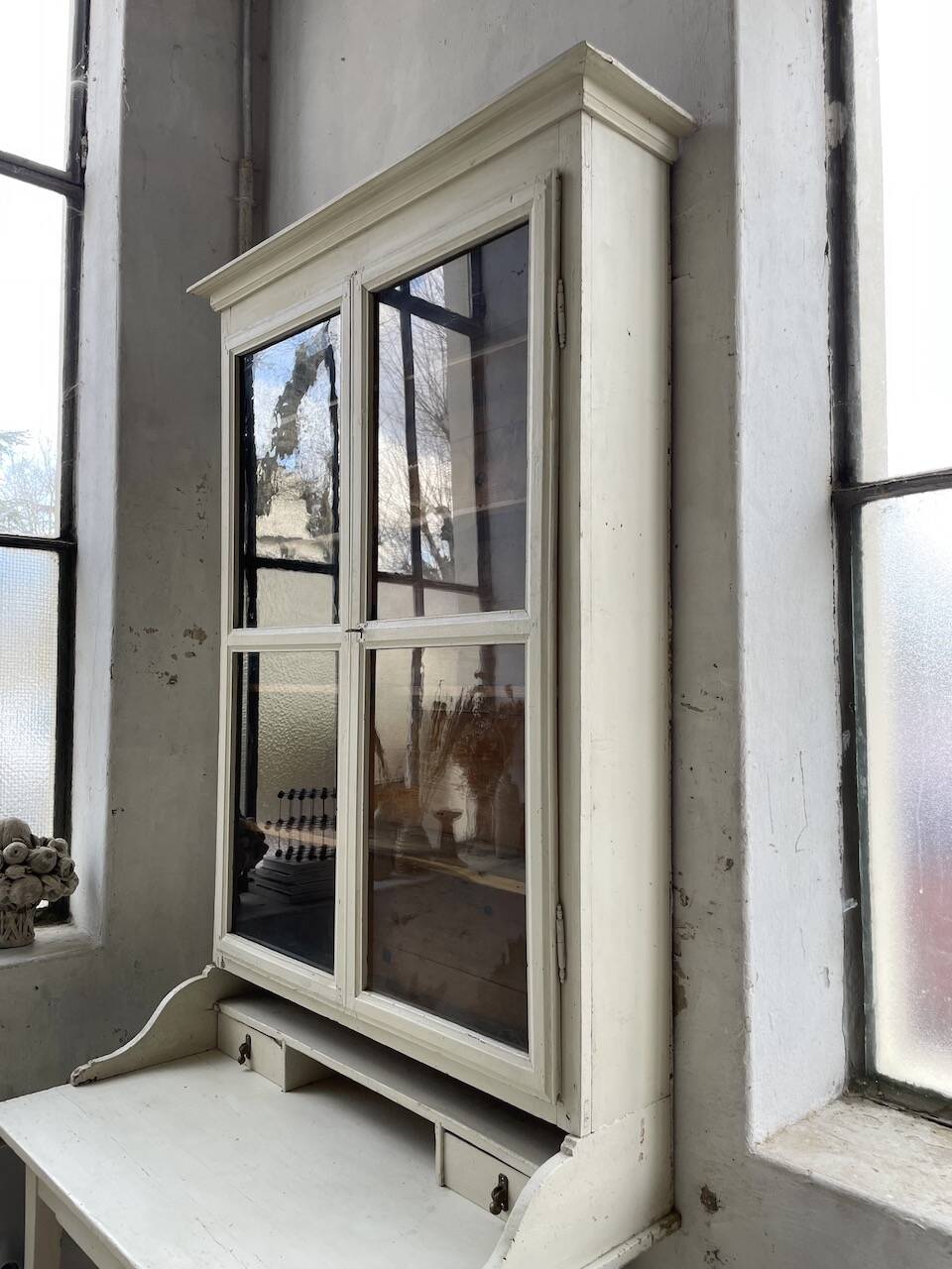 20th century showcase office