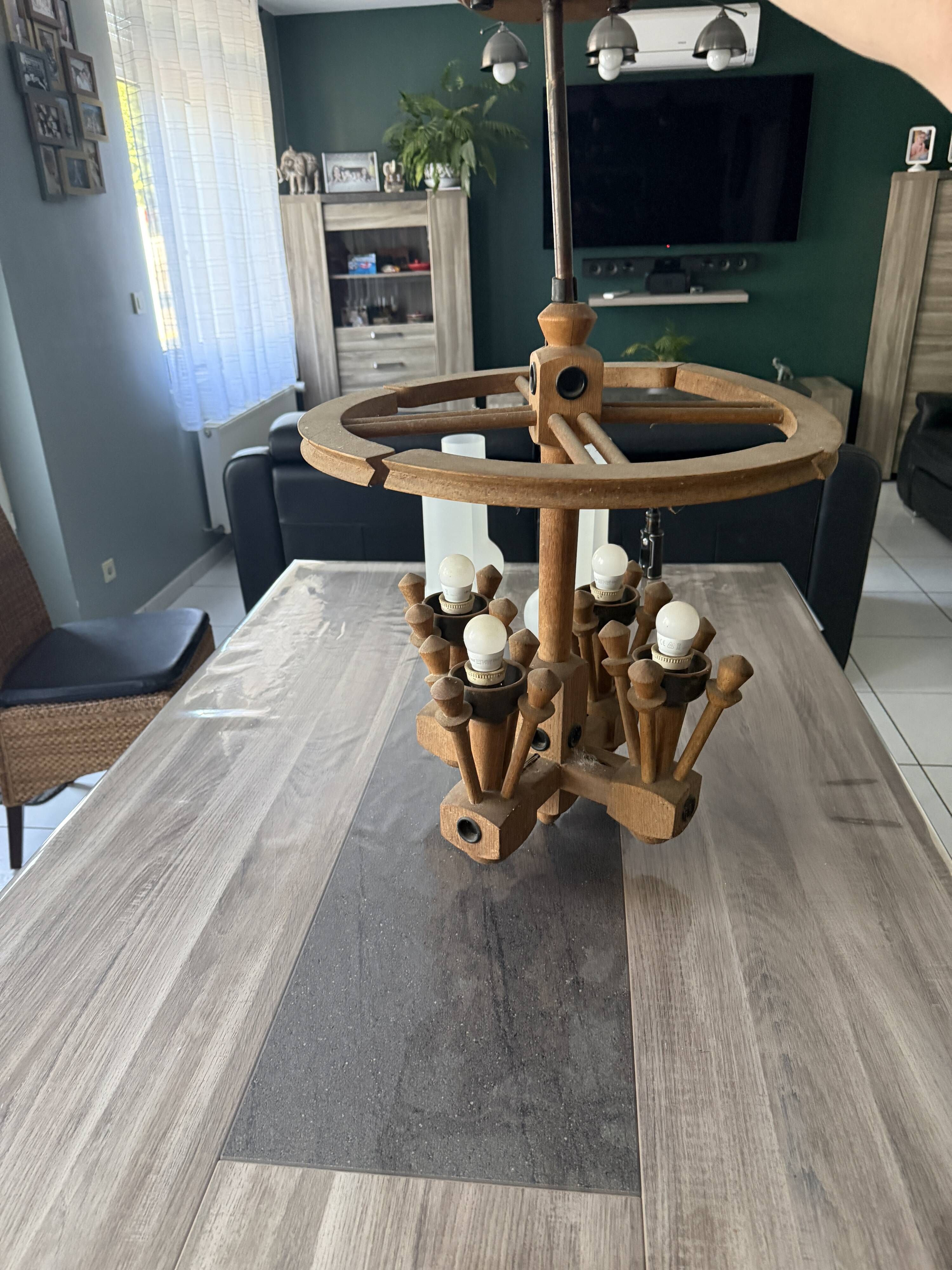 Lustre Guillerme & Chambron – Votre Maison – Chêne et opaline