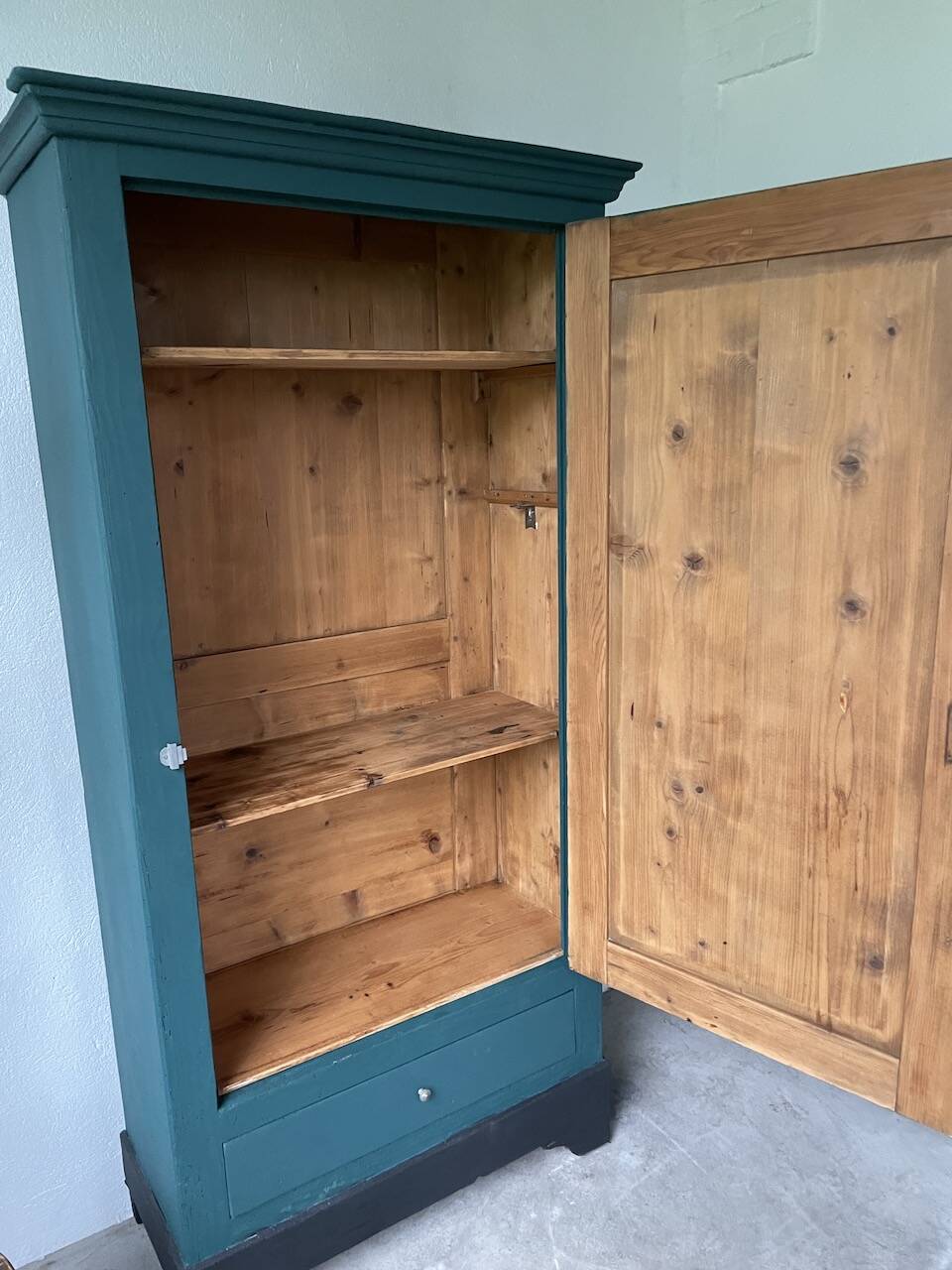 Green hosiery cabinet