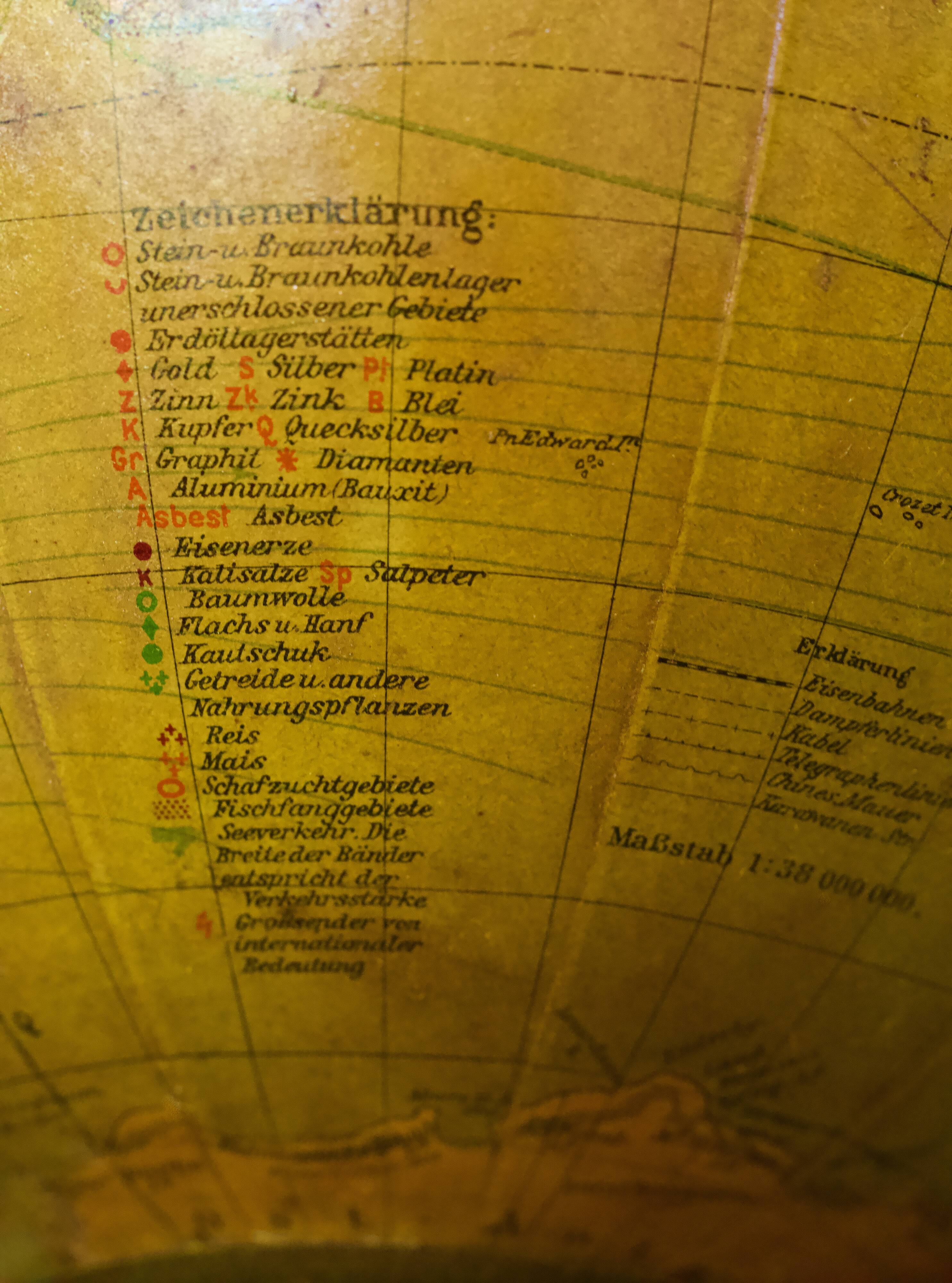 Columbus globe. Edited by Oberrealsch uldirektor Dr. R. Neuse.