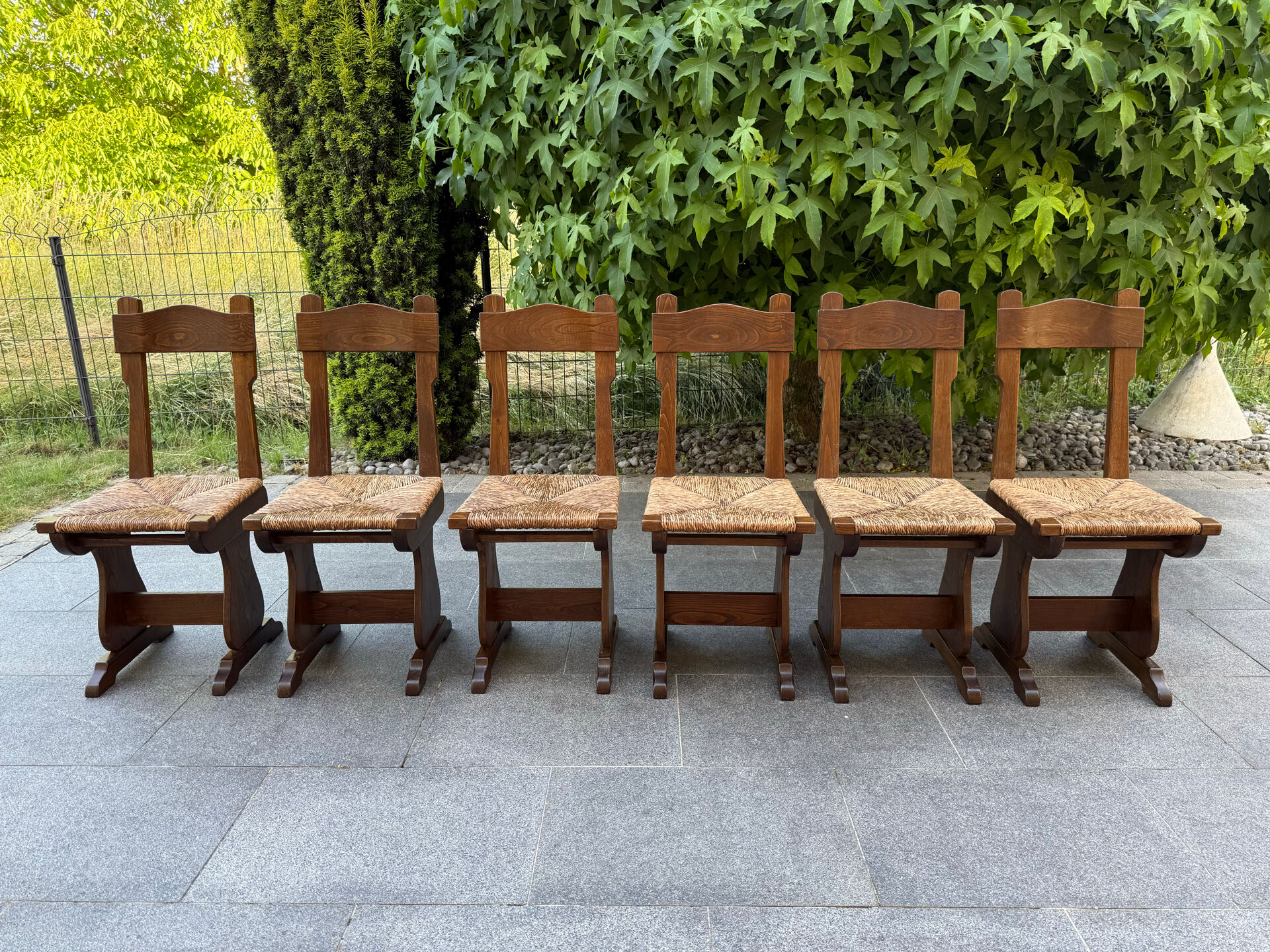 Set of 6 rustic 1970s chairs
