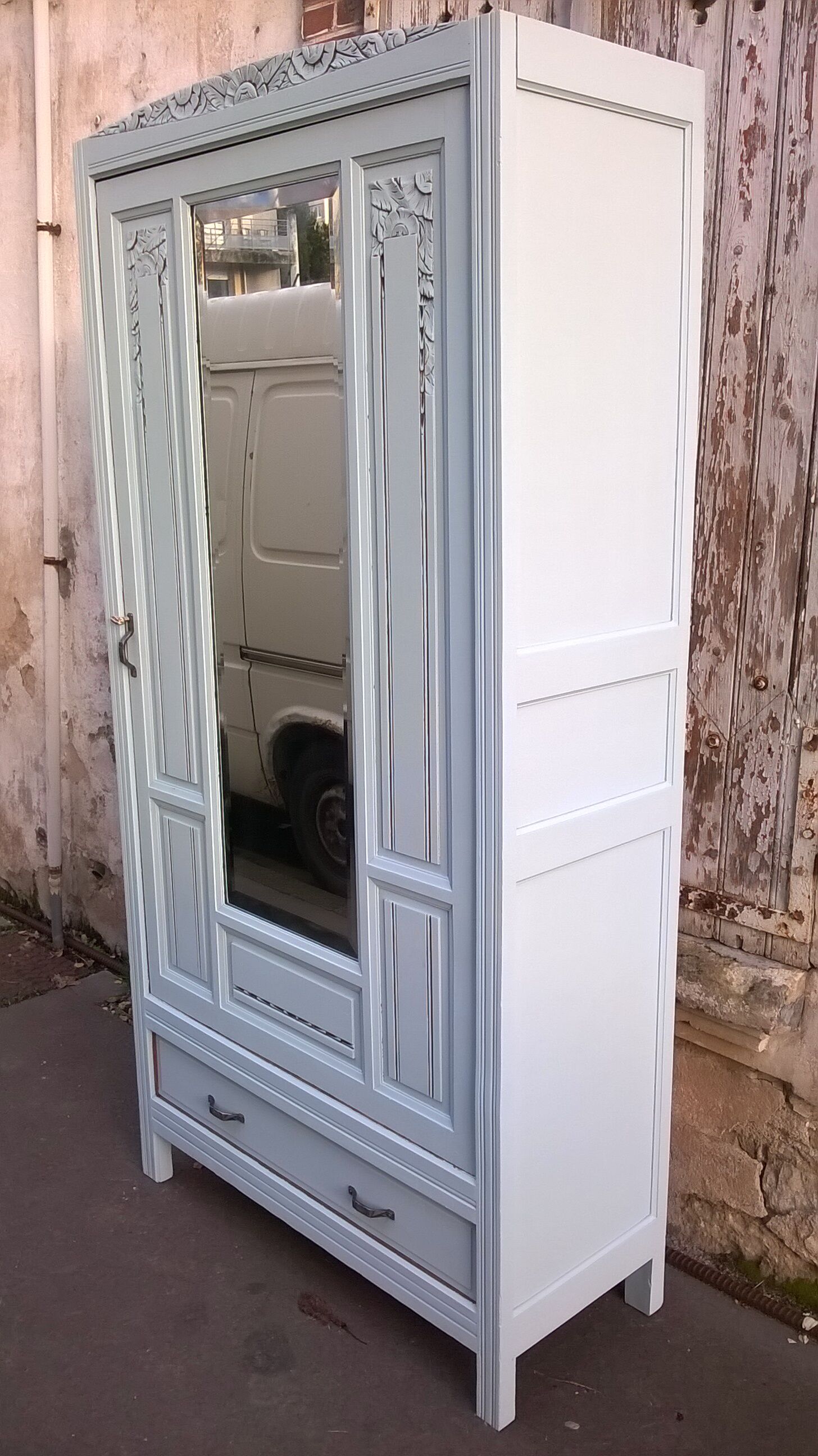 Parisian wardrobe year 30