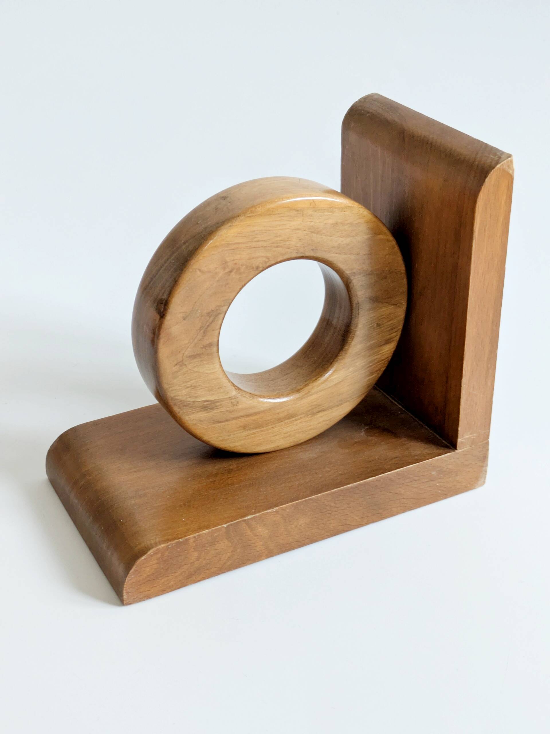 Vintage wooden bookends in Bauhaus mid-century minimalist style.