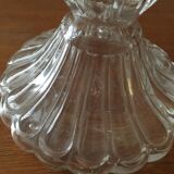 Bougeoir en verre blanc transparent