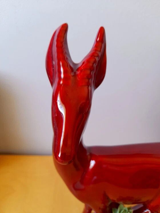 Deer Art Deco in St Clément Faience