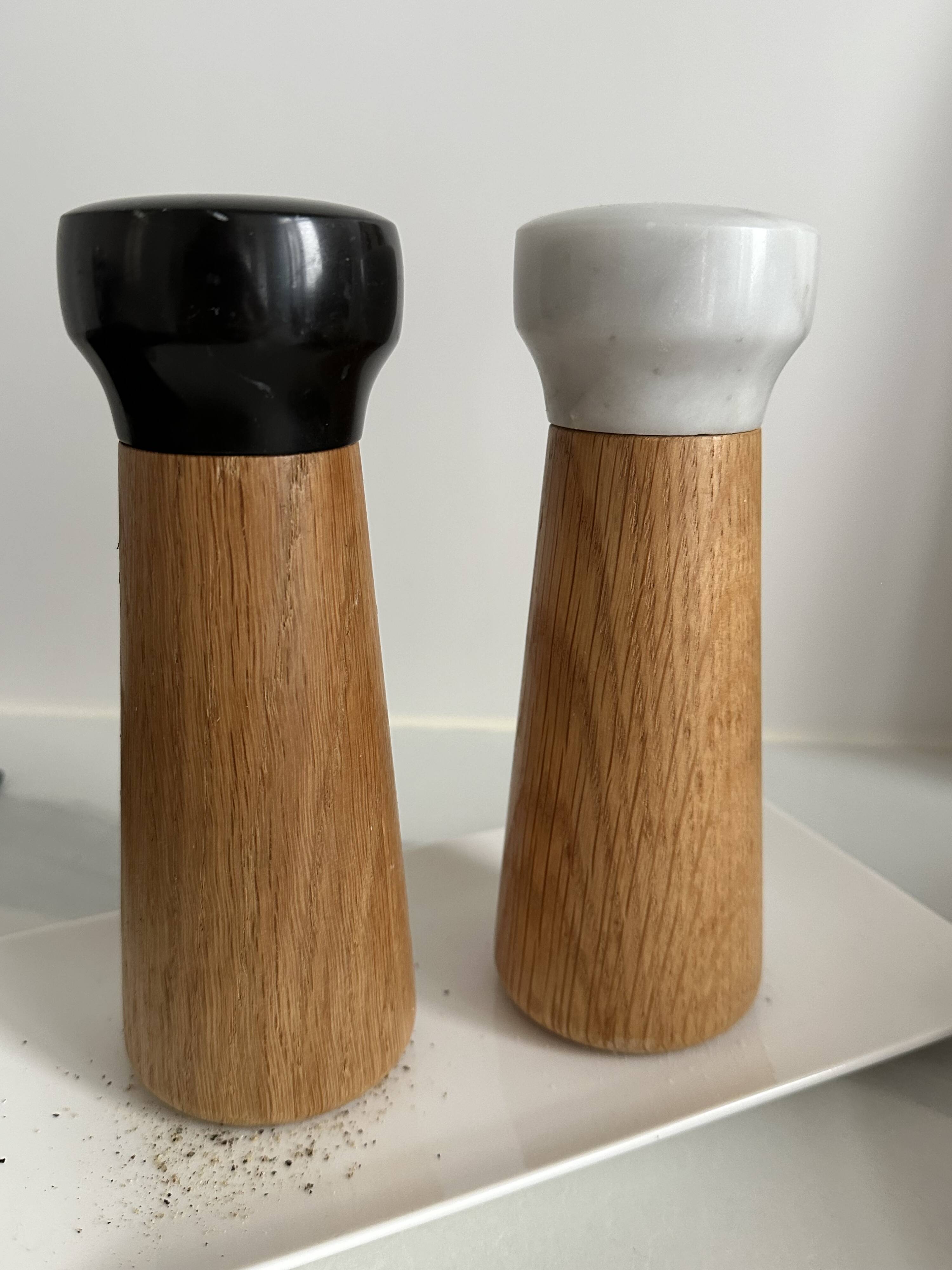 Salt and pepper shaker Normann Copenhagen